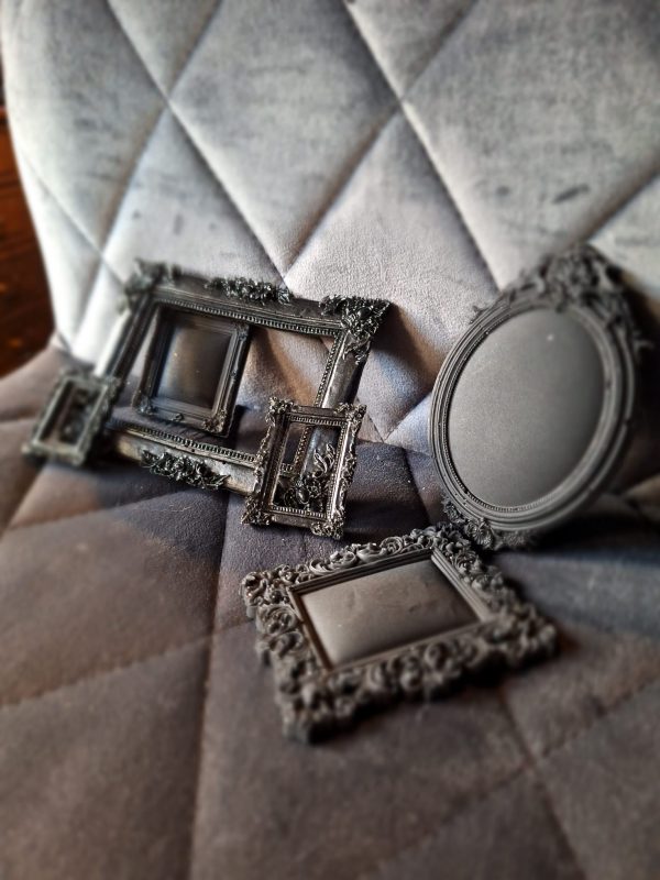 Miniatures "Frame" Selection